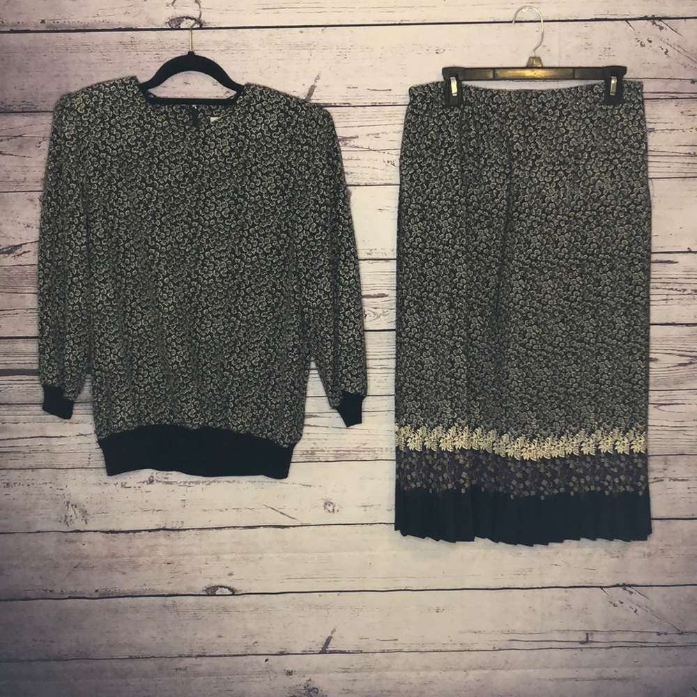 V.L.P. 2pc blouse and skirt set